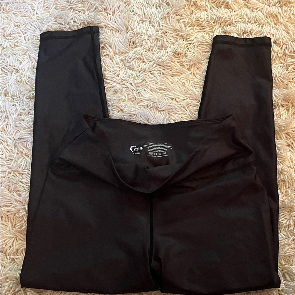 Zyia Active Black High-Waist Pilates/Workout Leggings
